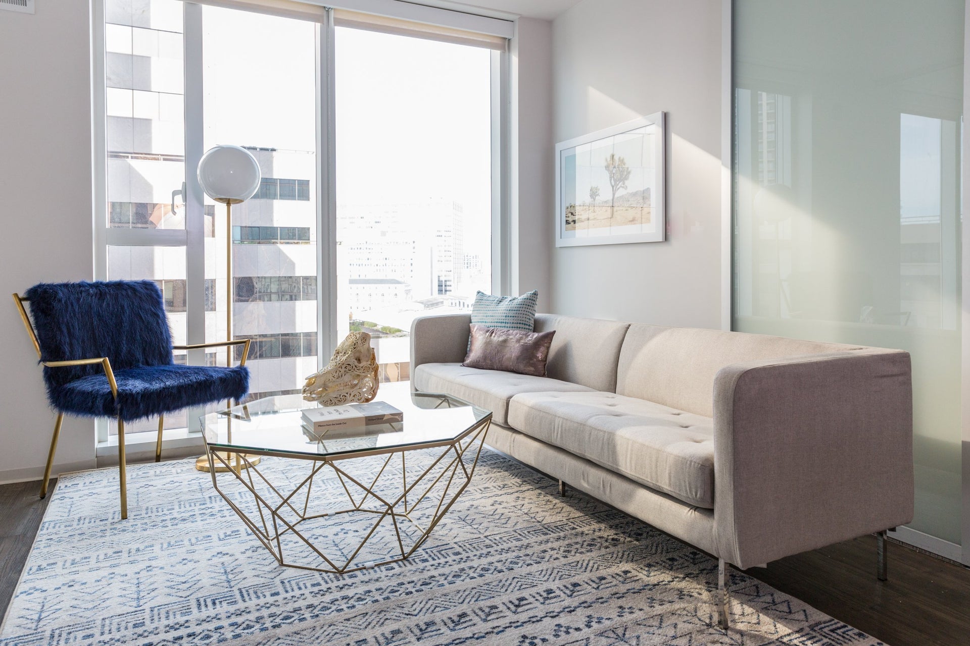 Nunc egestas nisi et diam